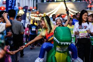 BIB: 9000, 8800, 50371, 50473
                            <button type="button" onclick="openModal(21897927)" class="btn btn-primary btn-sm float-right btn-popup" data-toggle="modal" data-target=".modal-high-quality">
                        <i class="fas fa-shopping-cart"></i> Add to Cart
                    </button>
                                            <button type="button" onclick="isThisMe(21897927, true)" class="btn btn-success btn-sm float-right btn-popup btn-isme hidden" data-toggle="tooltip" data-placement="bottom" title="นี่คือรูปของคุณใช่ไหม คลิกที่นี่เพื่อเอาเข้าอัลบั้ม">
                        <i class="fas fa-plus"></i> Add to album
                    </button>
                    <button type="button" onclick="isThisMe(21897927, false)" class="btn btn-warning btn-sm float-right btn-popup btn-isnotme hidden">
                        <i class="fas fa-ban"></i> Remove from album
                    </button>